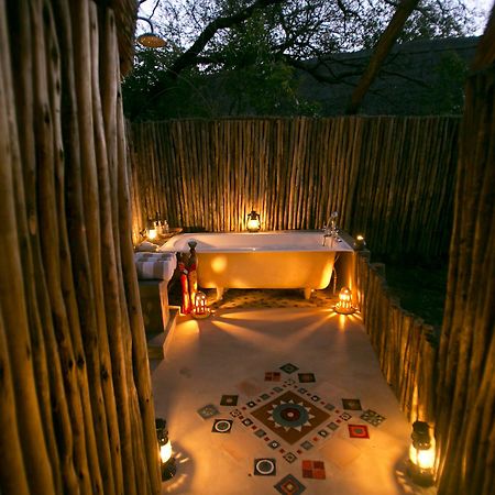 The Hide Safari Camp Hotel Dete Bagian luar foto