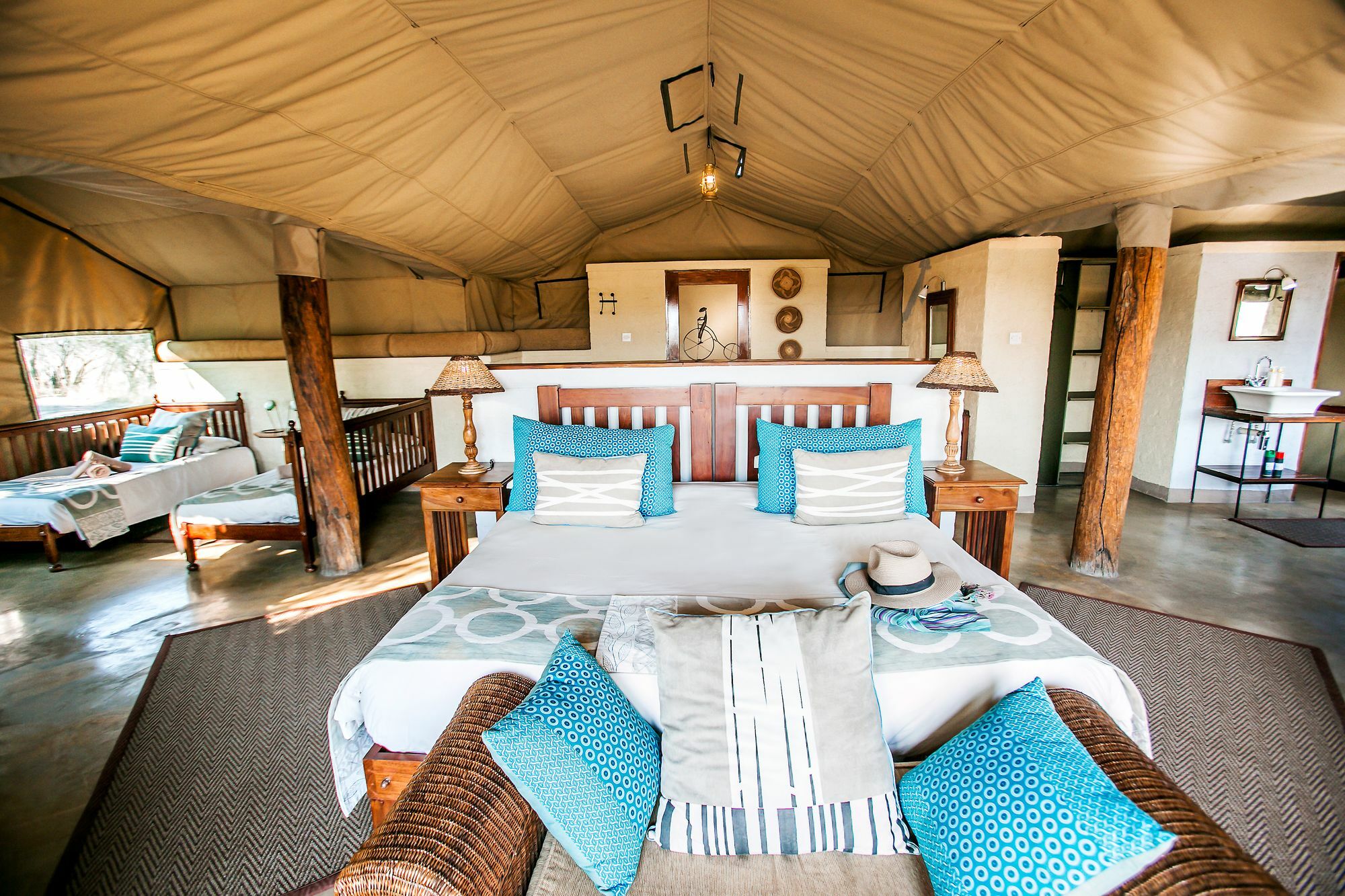The Hide Safari Camp Hotel Dete Bagian luar foto